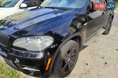 Внедорожник / Кроссовер BMW X5 2011 в 