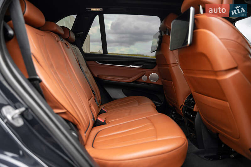 Позашляховик / Кросовер BMW X5 2017 в Києві