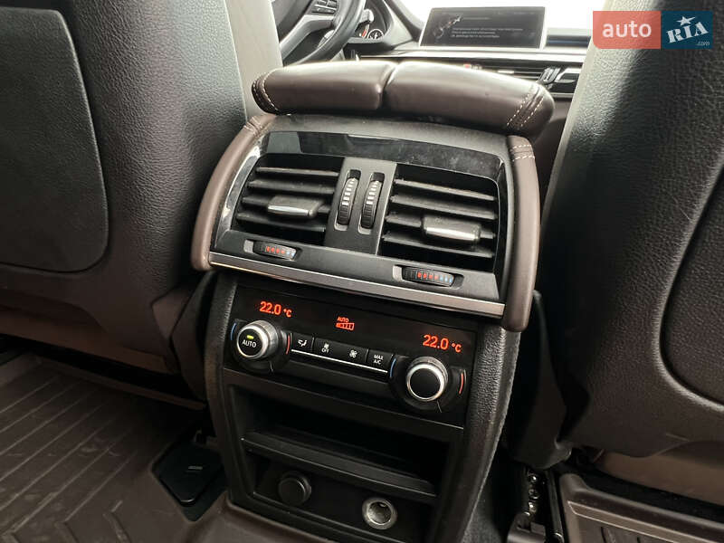Позашляховик / Кросовер BMW X5 2014 в Черкасах