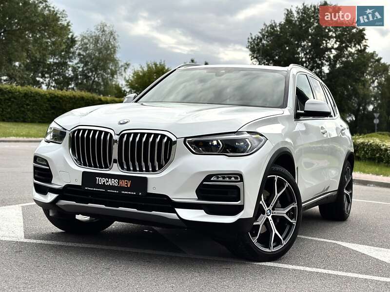 Внедорожник / Кроссовер BMW X5 2018 в 