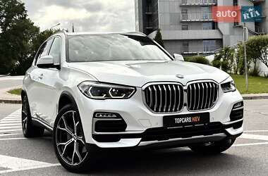 Внедорожник / Кроссовер BMW X5 2018 в 