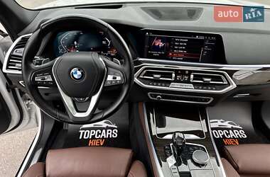 Внедорожник / Кроссовер BMW X5 2018 в 