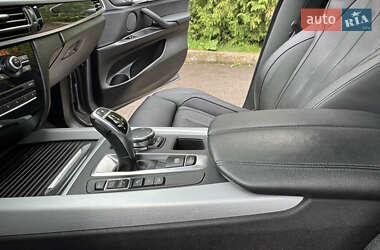 Внедорожник / Кроссовер BMW X5 2016 в 