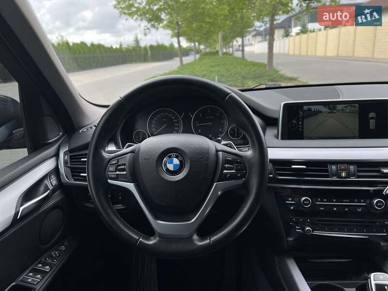 Позашляховик / Кросовер BMW X5 2015 в Одесі