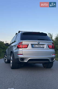Внедорожник / Кроссовер BMW X5 2011 в 