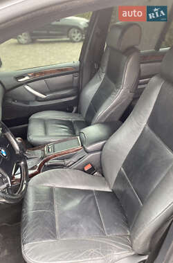 Внедорожник / Кроссовер BMW X5 2001 в 