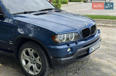 Внедорожник / Кроссовер BMW X5 2001 в 