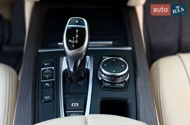 Внедорожник / Кроссовер BMW X5 2015 в 