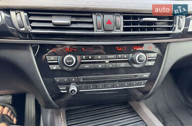 Внедорожник / Кроссовер BMW X5 2015 в 