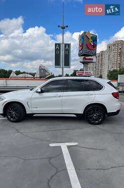 Внедорожник / Кроссовер BMW X5 2014 в 