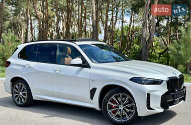 Внедорожник / Кроссовер BMW X5 2023 в Киеве