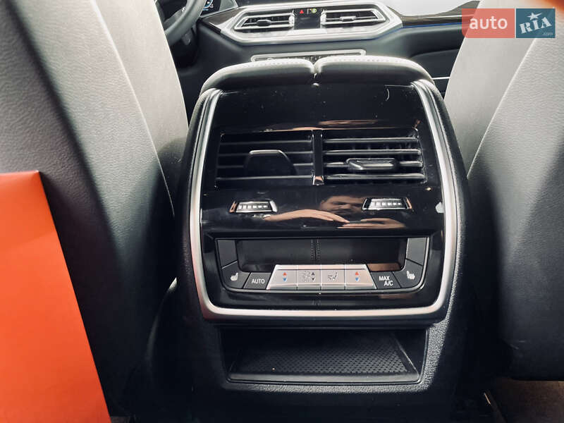 Позашляховик / Кросовер BMW X5 2022 в Одесі