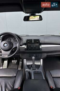 Внедорожник / Кроссовер BMW X5 2004 в 