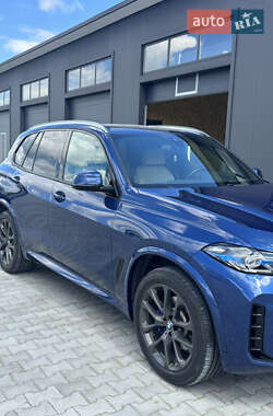 Внедорожник / Кроссовер BMW X5 2021 в Заставной