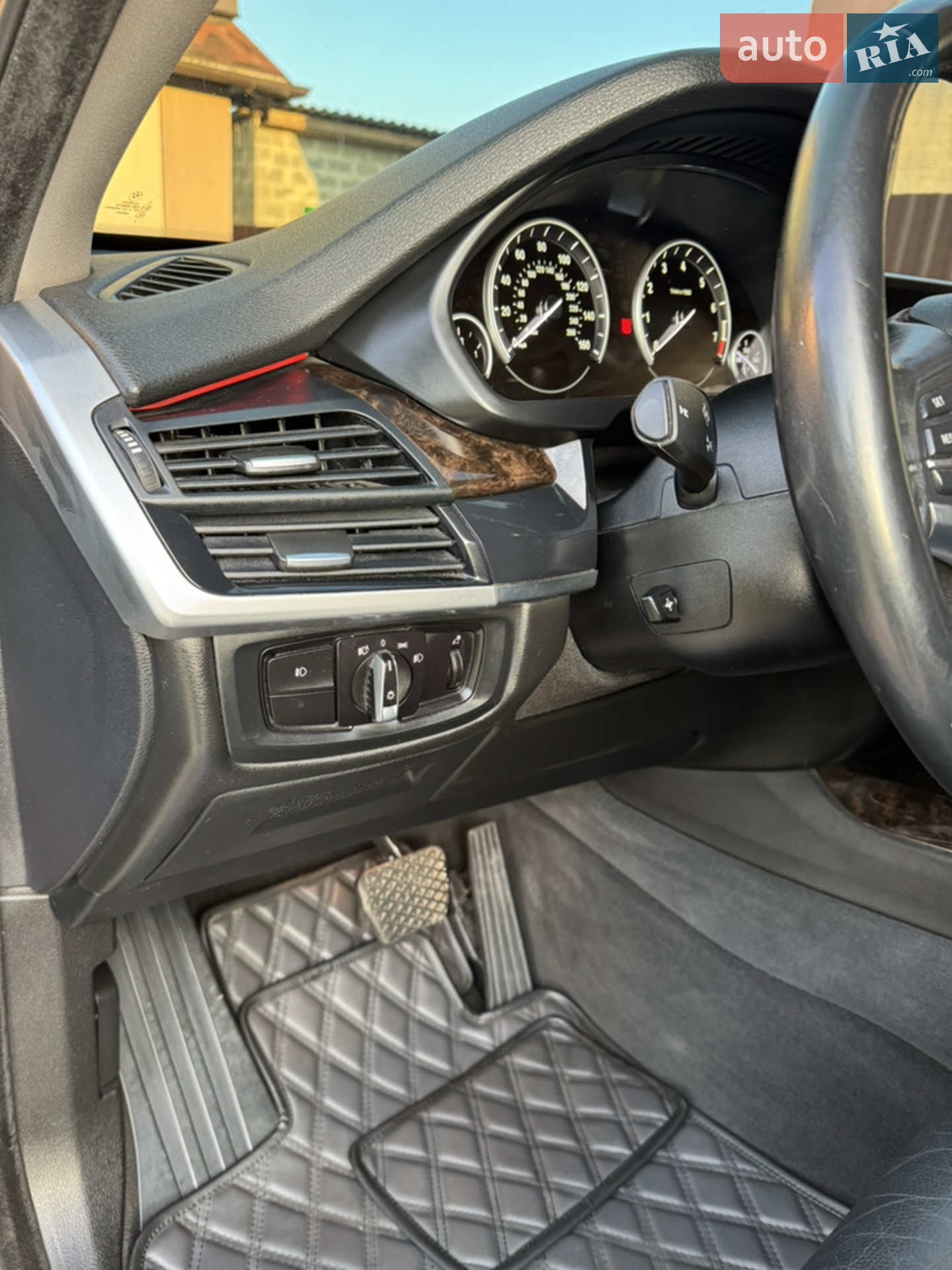 2015 BMW X5 - мініатюра 26
