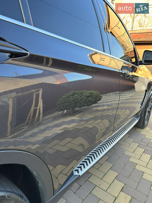 Внедорожник / Кроссовер BMW X5 2015 в Хмельницком