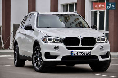 Позашляховик / Кросовер BMW X5 2017 в 