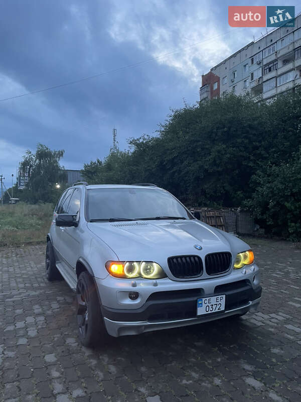 Внедорожник / Кроссовер BMW X5 2004 в Черновцах