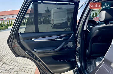 Внедорожник / Кроссовер BMW X5 2015 в 