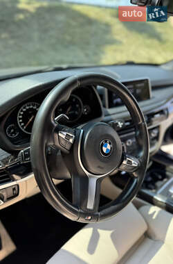 Внедорожник / Кроссовер BMW X5 2015 в 
