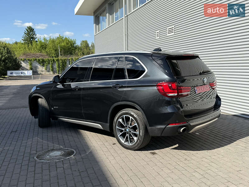 Внедорожник / Кроссовер BMW X5 2017 в Ровно