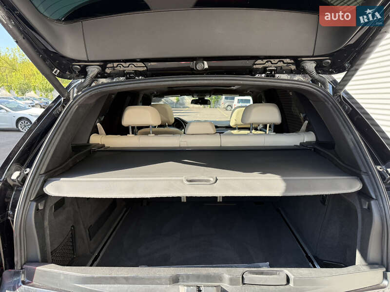 Внедорожник / Кроссовер BMW X5 2017 в Ровно