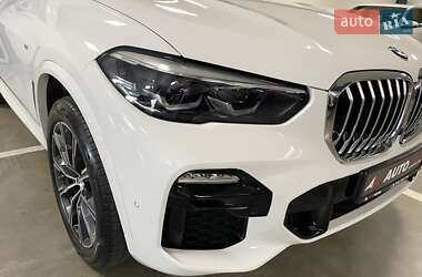 Позашляховик / Кросовер BMW X5 2020 в 