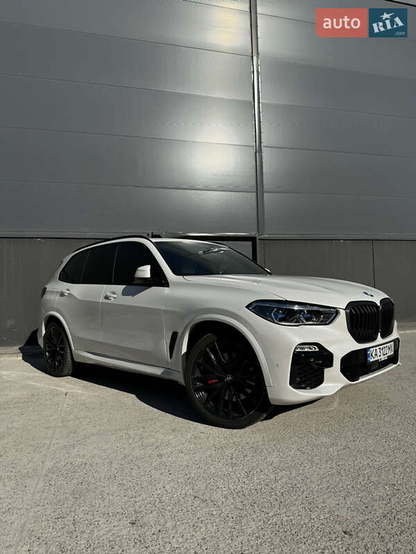 BMW X5 2021