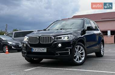 Внедорожник / Кроссовер BMW X5 2015 в 