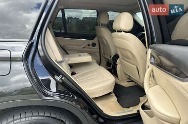 Внедорожник / Кроссовер BMW X5 2015 в 