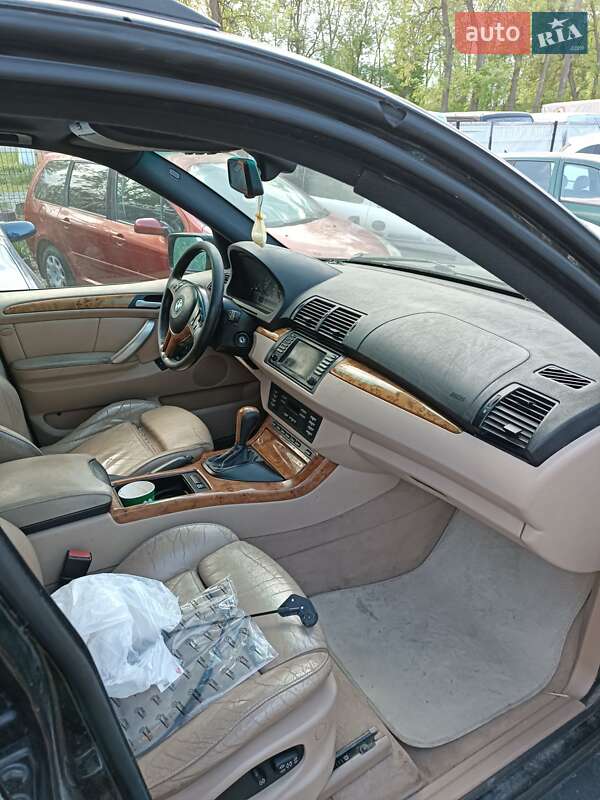 Внедорожник / Кроссовер BMW X5 2001 в Залещиках