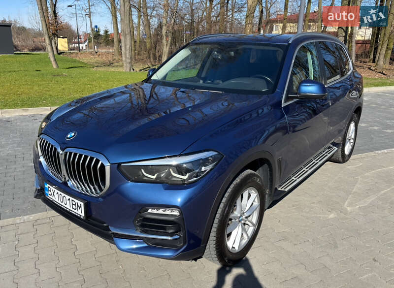 BMW X5 2019