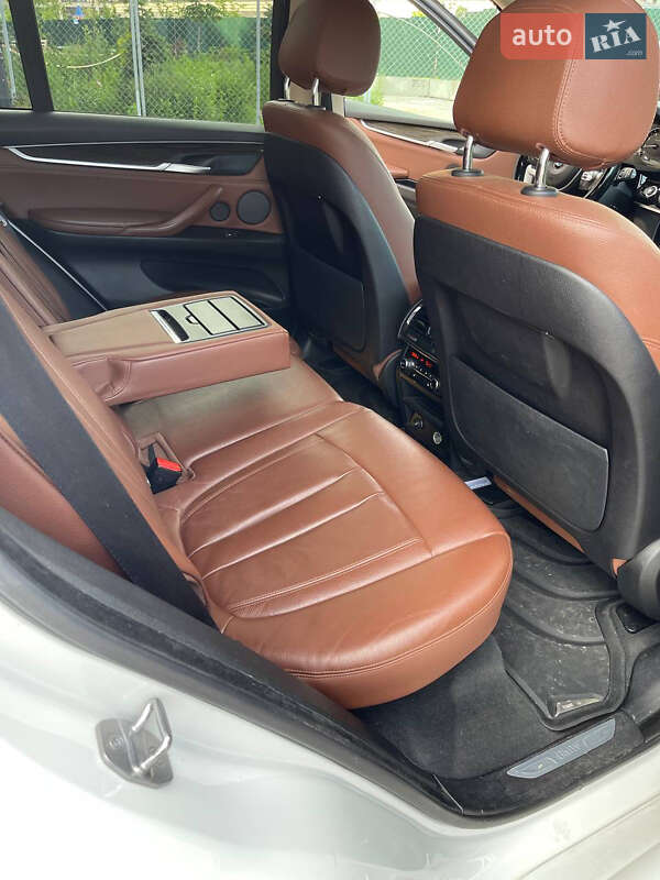 Внедорожник / Кроссовер BMW X5 2015 в Киеве