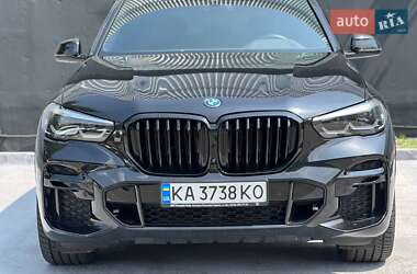 Внедорожник / Кроссовер BMW X5 2022 в 