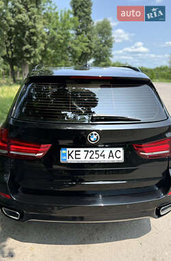 Позашляховик / Кросовер BMW X5 2016 в 