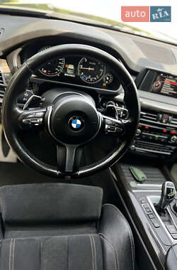 Позашляховик / Кросовер BMW X5 2016 в 