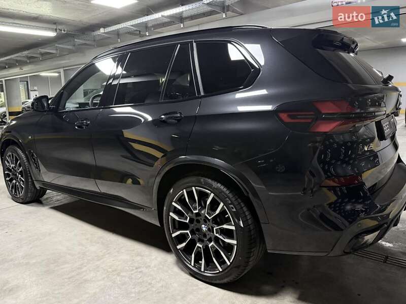 Позашляховик / Кросовер BMW X5 2024 в Києві
