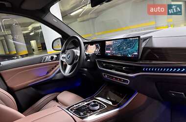 Внедорожник / Кроссовер BMW X5 2024 в 