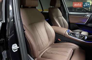 Внедорожник / Кроссовер BMW X5 2024 в 
