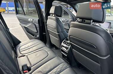 Внедорожник / Кроссовер BMW X5 2019 в 