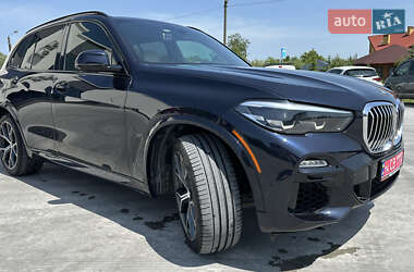 Позашляховик / Кросовер BMW X5 2018 в 