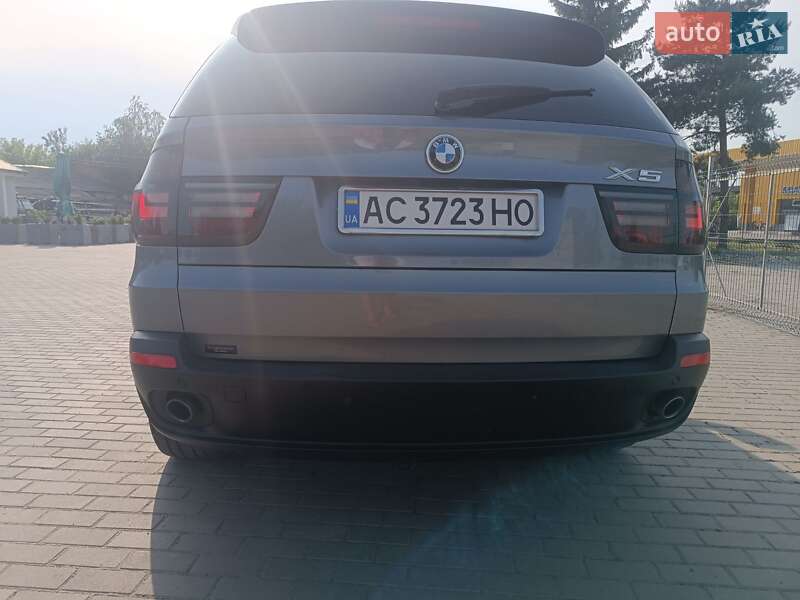 Внедорожник / Кроссовер BMW X5 2009 в Иваничах