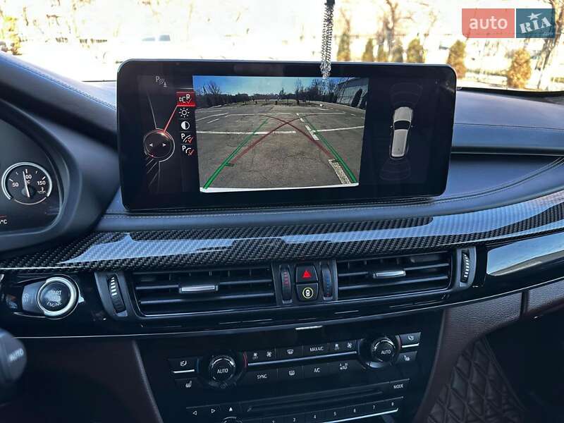 Позашляховик / Кросовер BMW X5 2014 в Сараті