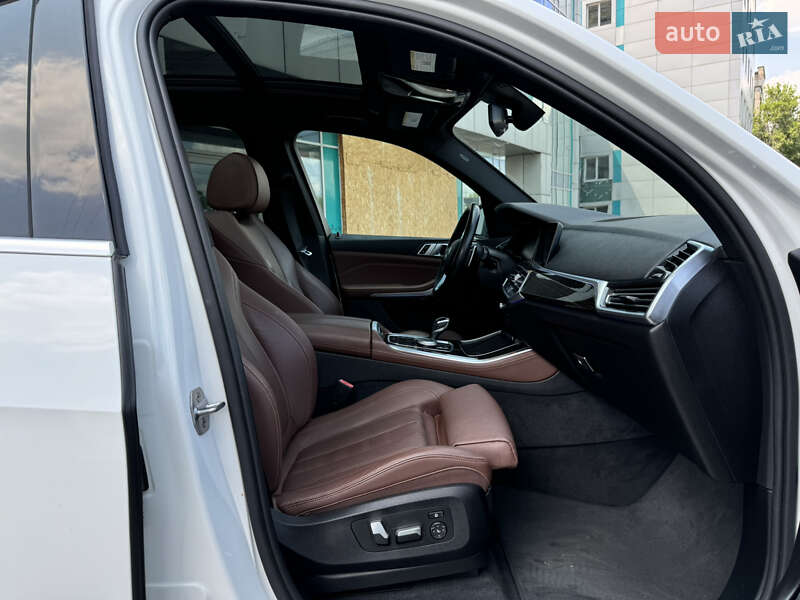 Позашляховик / Кросовер BMW X5 2019 в Дніпрі