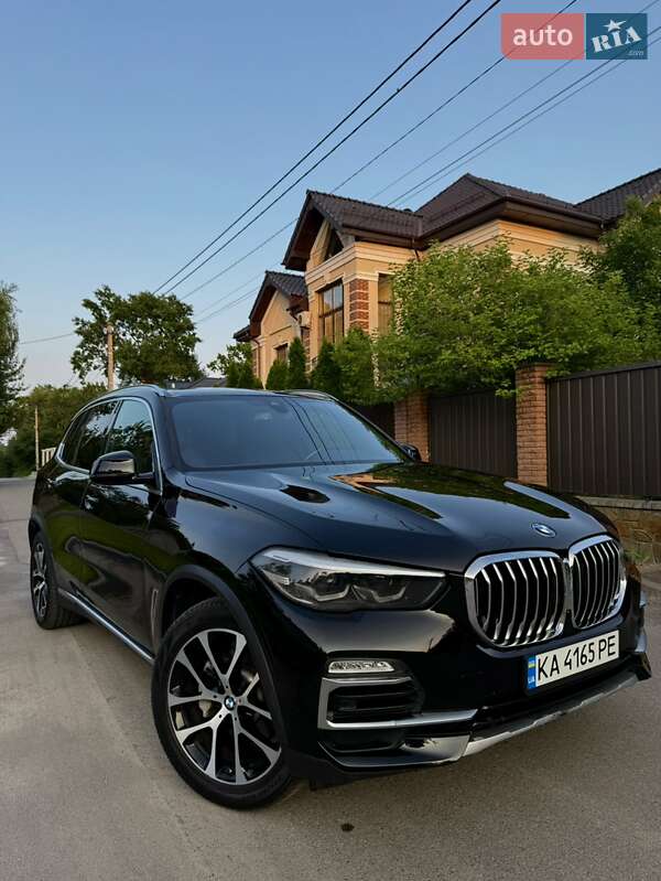 BMW X5 2019