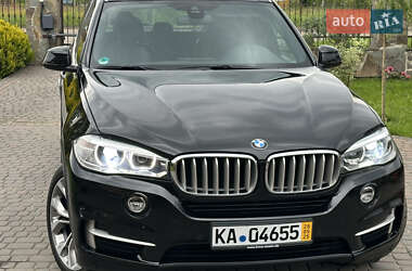 Внедорожник / Кроссовер BMW X5 2015 в 