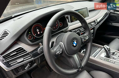 Внедорожник / Кроссовер BMW X5 2015 в 