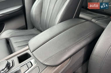 Внедорожник / Кроссовер BMW X5 2015 в 