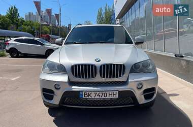 Внедорожник / Кроссовер BMW X5 2012 в 