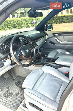 Внедорожник / Кроссовер BMW X5 2000 в 